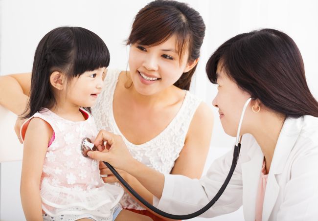 Memilih Dokter Spesialis Anak Berkualitas untuk Masa Depan Buah Hati